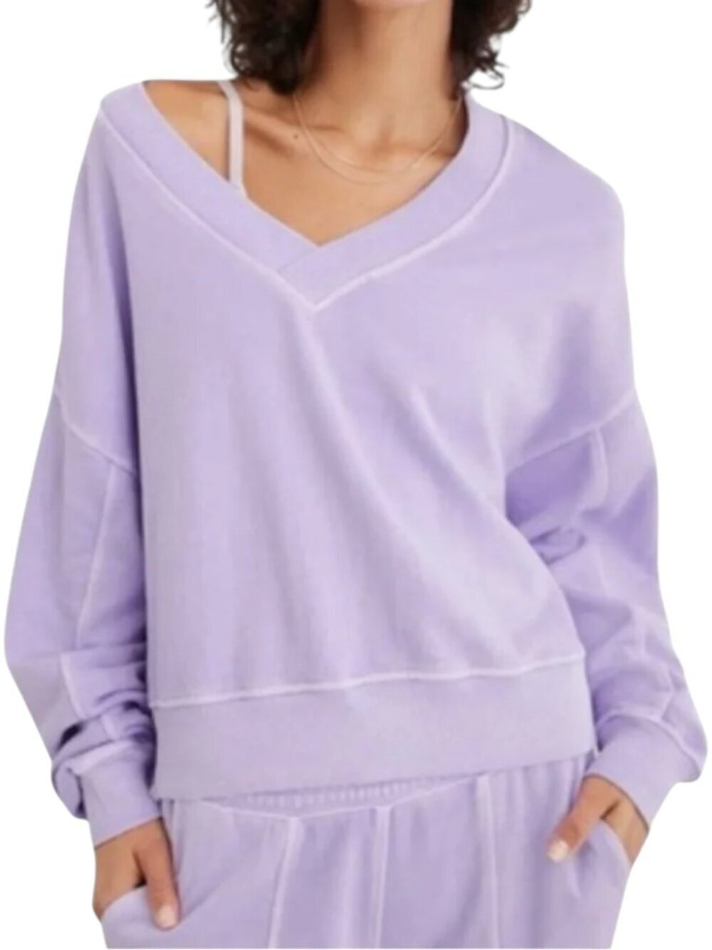 Aerie Vacay Everyday Lavender Purple Long Sleeve V Neck Sweatshirt